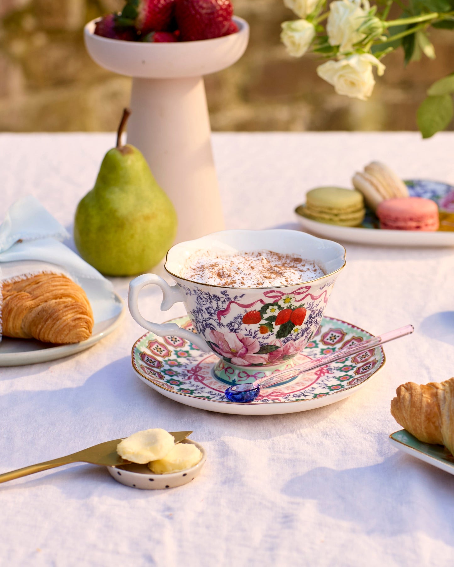 Tea Cup & Saucer Je t'aime Paris